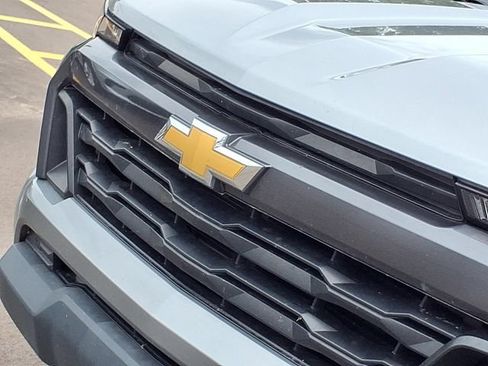 Used 2024 Chevrolet Colorado LT w/ LT Convenience Package II AWD/4WD image 29