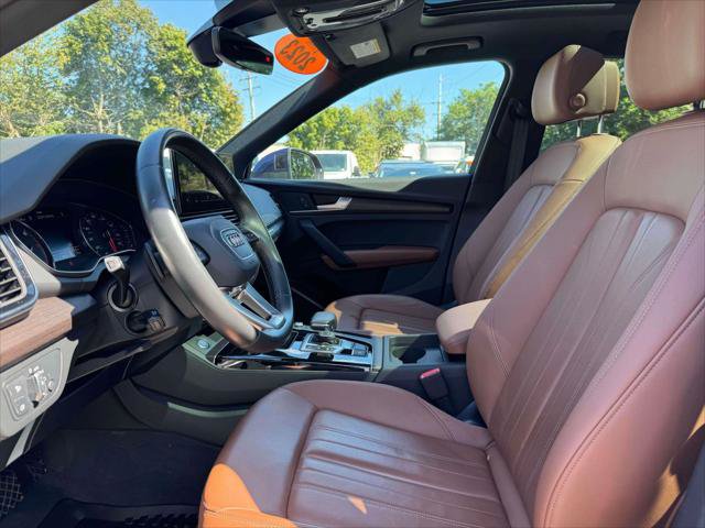 Used 2023 Audi Q5 2.0T Premium w/ Convenience Package AWD/4WD image 16