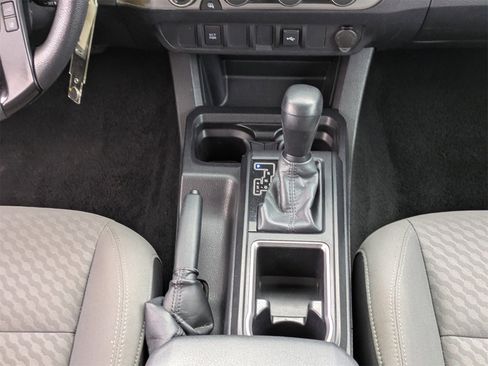 Used 2023 Toyota Tacoma TRD Sport image 17