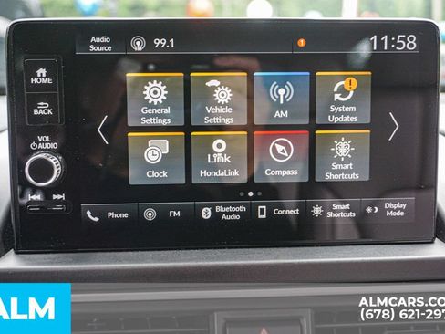 Used 2025 Honda Pilot EX-L image 37