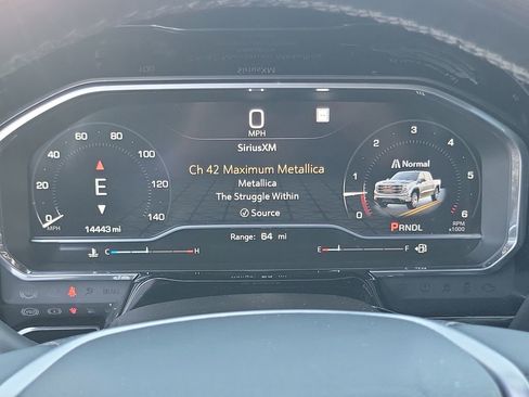 Used 2023 GMC Sierra 1500 SLE image 24