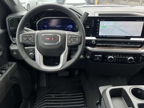 New 2026 GMC Sierra 1500 Elevation image 13