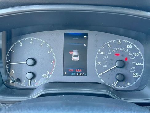 Used 2025 Toyota Corolla LE FWD image 15