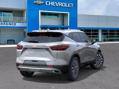 New 2025 Chevrolet Blazer Premier w/ Enhanced Convenience Package image 12