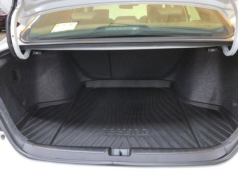 Used 2022 Honda Accord Sport image 50