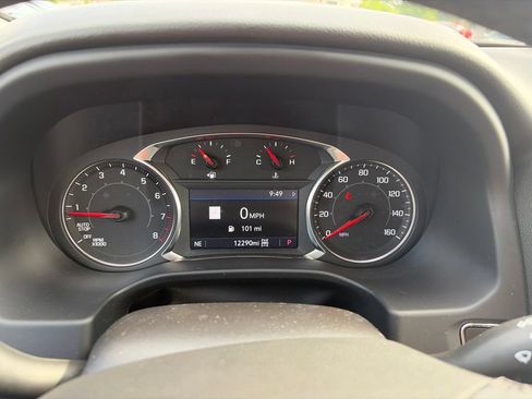 Used 2023 GMC Acadia SLT w/ Preferred Package AWD/4WD image 29