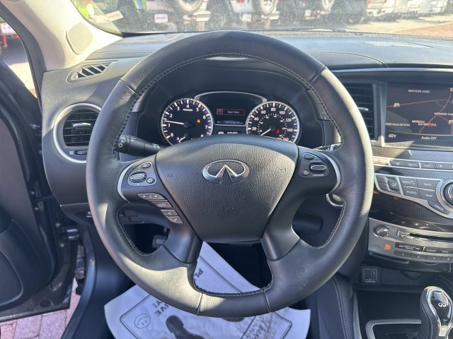 Used 2020 INFINITI QX60 Luxe w/ Essential Package FWD image 15
