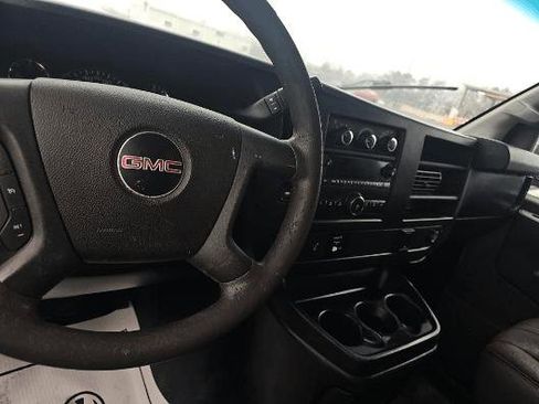 Used 2018 GMC Savana 2500 w/ Driver Convenience Package image 12