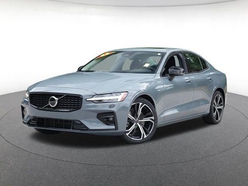 Used 2023 Volvo S60 B5 Plus w/ Climate Package FWD image 1