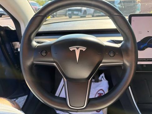 Used 2018 Tesla Model 3 Long Range AWD/4WD image 22