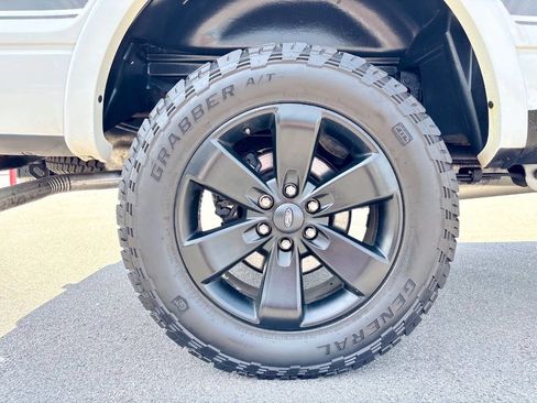 Used 2013 Ford F150 FX4 w/ FX Appearance Pkg image 38