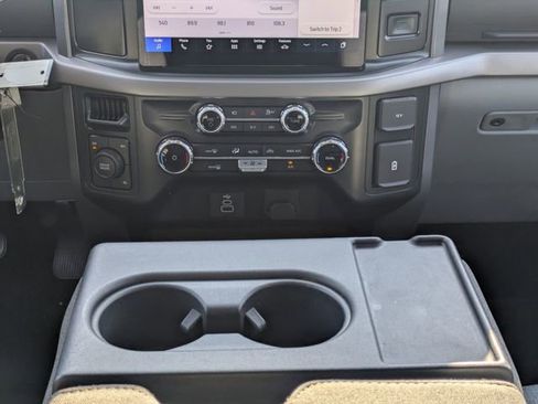 Used 2025 Ford F150 XLT w/ Equipment Group 301A Standard image 19