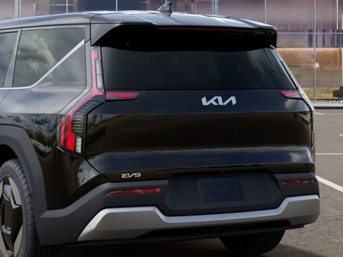 New 2026 Kia EV9 Light RWD image 13
