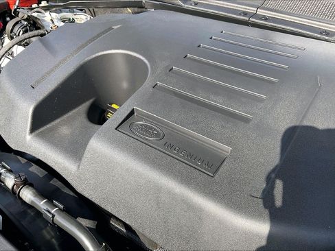 Used 2023 Land Rover Defender 110 SE AWD/4WD image 30