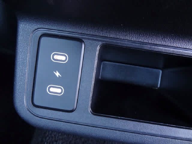 Used 2025 Kia K4 FWD image 10