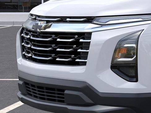 New 2026 Chevrolet Equinox LT w/ Convenience Package II FWD image 15