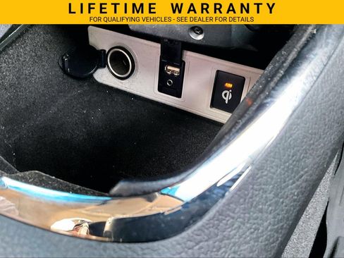 Used 2017 Toyota Avalon Limited w/ All Weather Liner Package FWD image 29