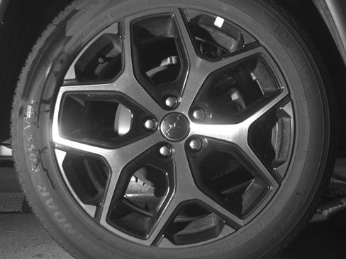 Used 2025 Jeep Compass Limited image 15