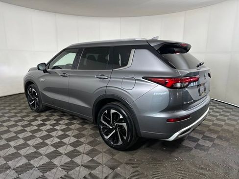 Used 2023 Mitsubishi Outlander SEL image 5