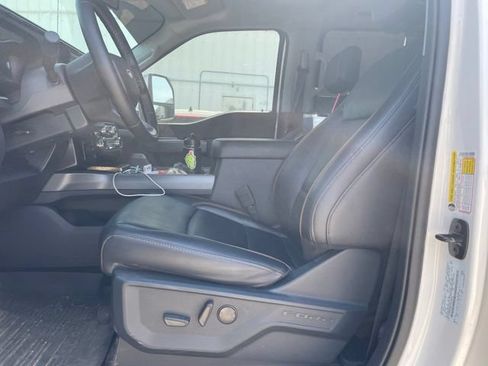 Used 2026 Ford F350 Lariat w/ Chrome Package AWD/4WD image 2