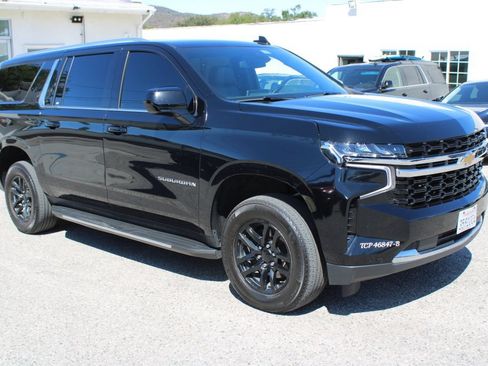 Used 2024 Chevrolet Suburban LS w/ Driver Alert Package RWD image 3