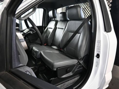 Certified 2023 Ford F450 XL w/ XL Chrome Package image 12