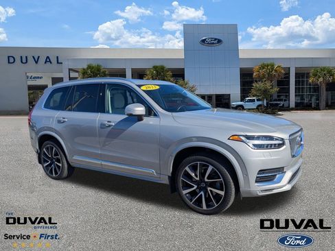 Used 2023 Volvo XC90 B5 Plus image 1