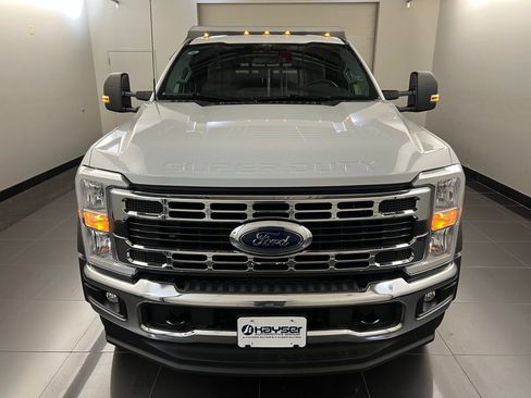 New 2025 Ford F550 4x4 Supercab Super Duty image 2