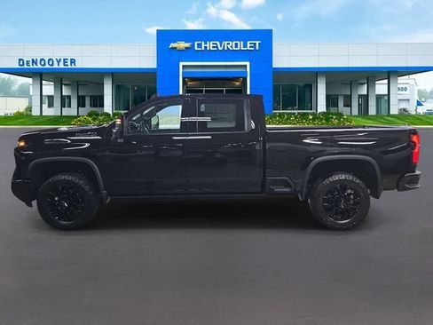 New 2026 Chevrolet Silverado 2500 High Country w/ High Country Premium Package AWD/4WD image 11