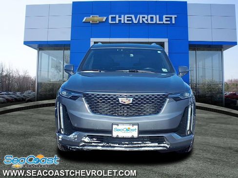 Certified 2021 Cadillac XT6 Premium Luxury image 2