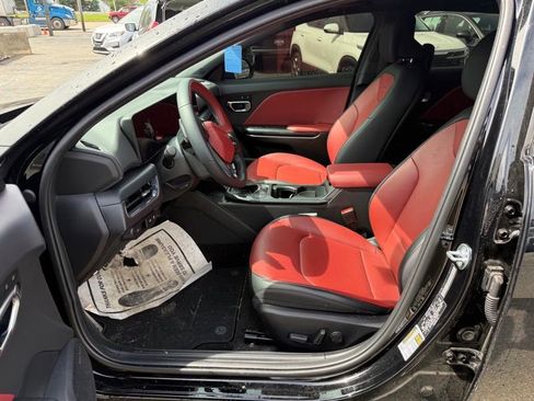 Used 2025 Kia K4 GT-Line Turbo FWD image 9