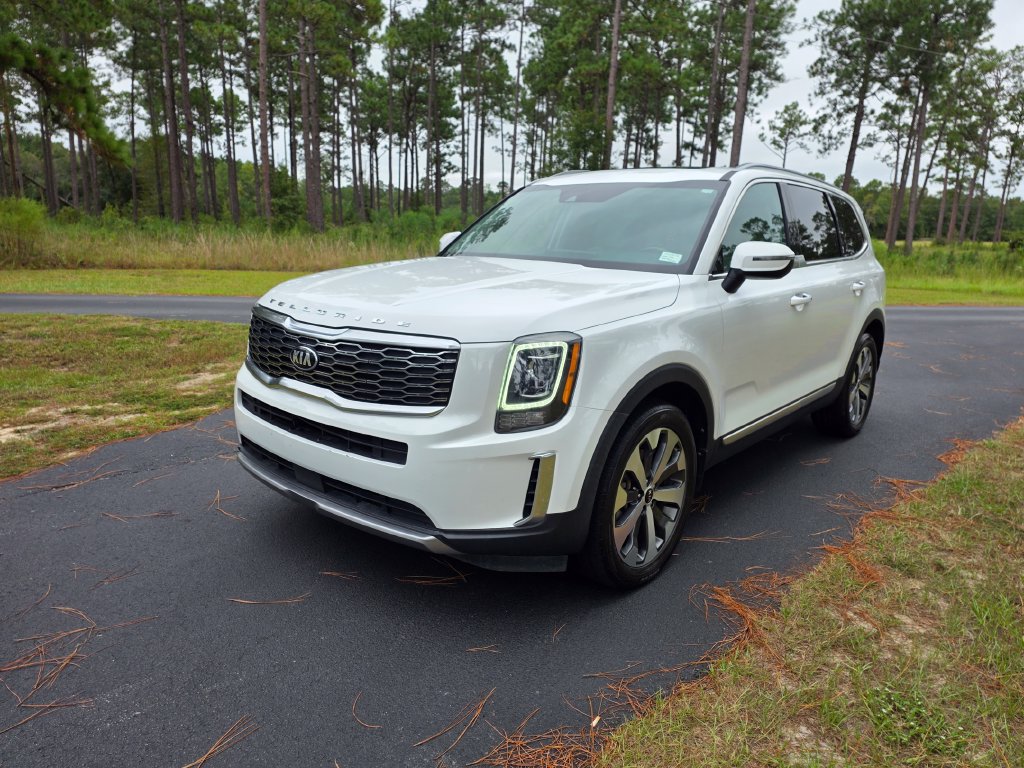 Used 2020 Kia Telluride S FWD image 1
