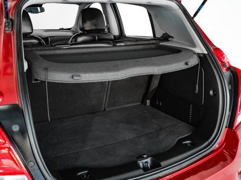 Used 2019 Chevrolet Trax LT w/ LT Convenience Package image 51