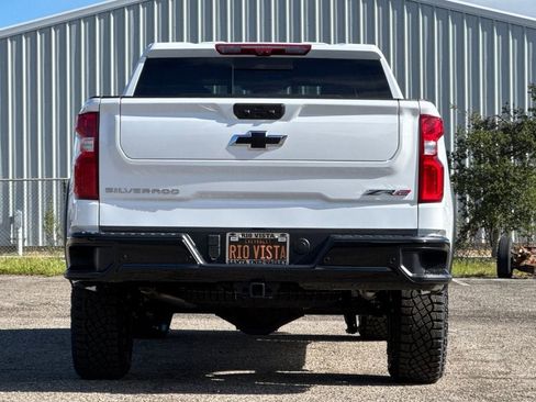 New 2026 Chevrolet Silverado 1500 ZR2 image 5