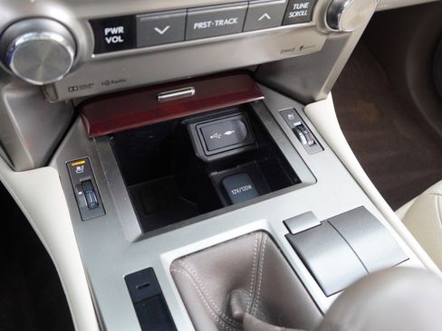 Used 2015 Lexus GX 460 w/ Premium Package image 21