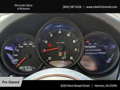 Used 2021 Porsche Macan AWD/4WD image 25