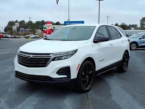 Certified 2024 Chevrolet Equinox LS w/ LS Convenience Package image 1