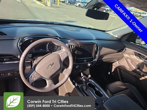 Used 2021 Chevrolet Traverse RS image 4