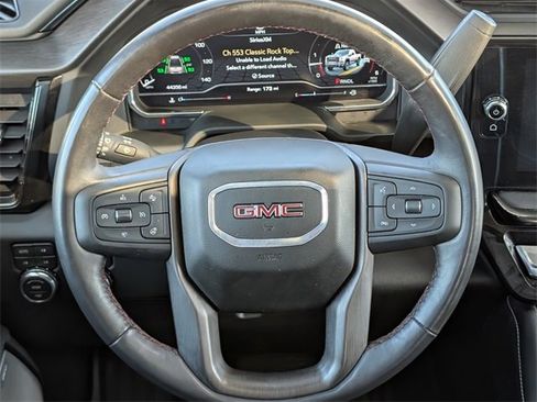 Used 2024 GMC Sierra 2500 AT4X image 13