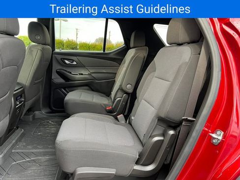 Used 2023 Chevrolet Traverse LT image 6