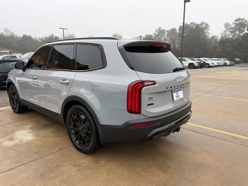 Used 2022 Kia Telluride SX w/ Nightfall Edition Package AWD/4WD image 7