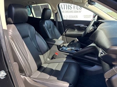 Used 2023 Buick Envision Essence FWD image 29