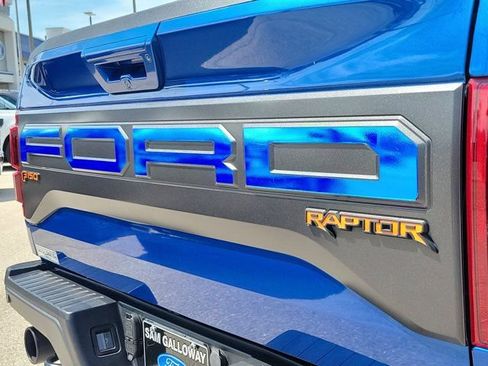 Certified 2017 Ford F150 Raptor w/ Equipment Group 802A Luxury AWD/4WD image 8