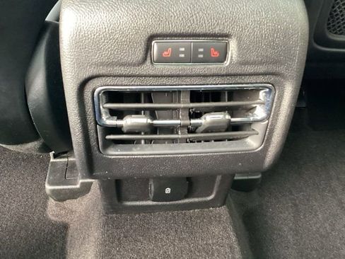 Used 2022 Lincoln Corsair AWD w/ Premium Package image 19