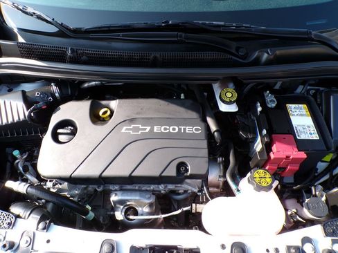 Used 2022 Chevrolet Spark LT w/ Spark Special Edition FWD image 32