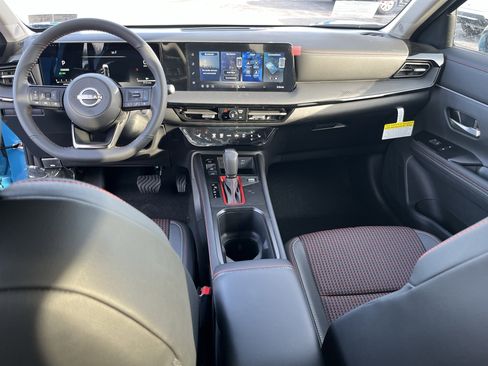 New 2026 Nissan Kicks SR w/ Cold Weather Package image 16