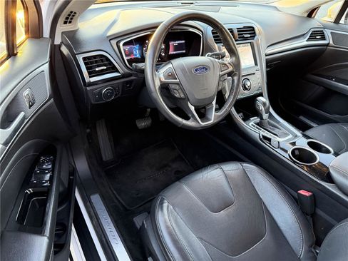 Used 2013 Ford Fusion Energi Titanium FWD image 13