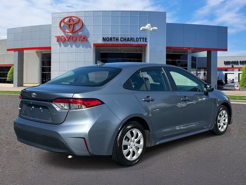 Used 2024 Toyota Corolla LE FWD image 7