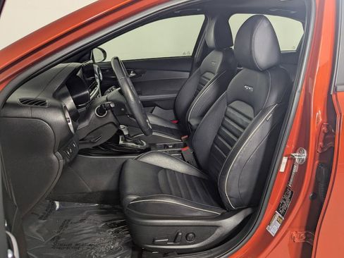 Used 2022 Kia Forte GT-Line w/ GT-Line Premium Package FWD image 12