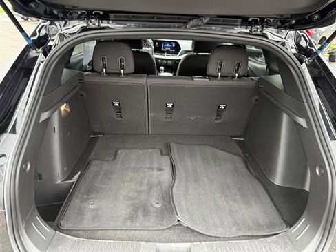 Used 2024 Chevrolet Trax RS w/ Driver Confidence Package image 19